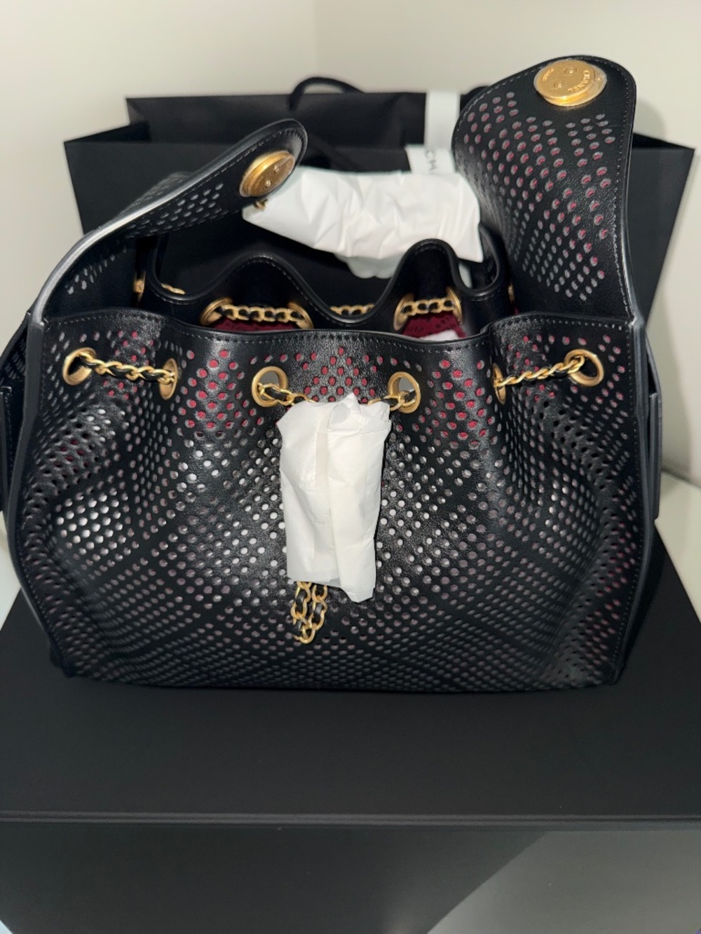 **BRAND NEW** CHANEL 25 SMALL BLACK PREFORATED **RARE**